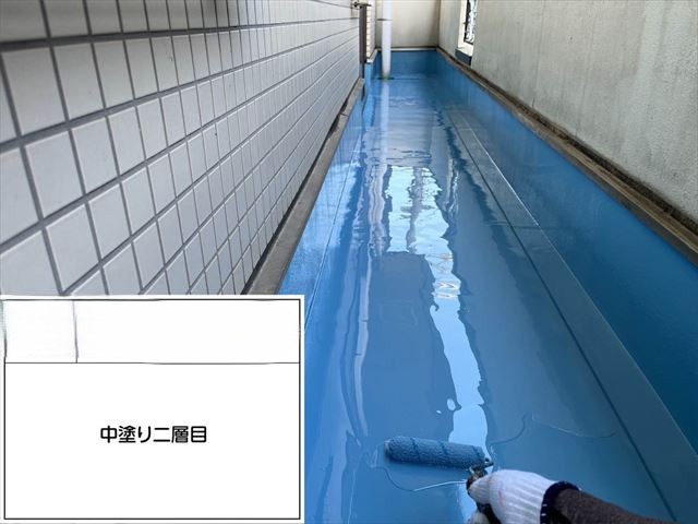 中塗り２回目