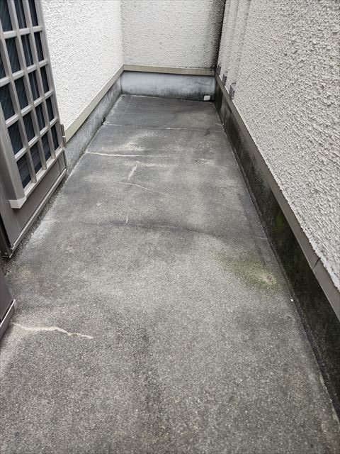 3階のベランダ床
