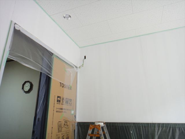 ケイカル板シーラー塗布後