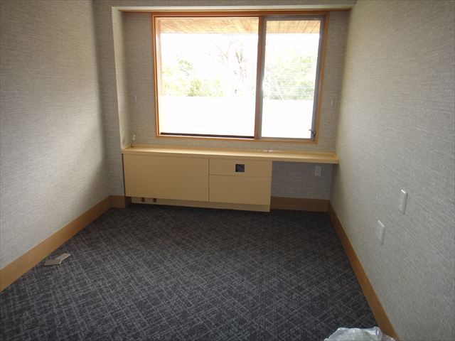 収納棚BOX塗装後