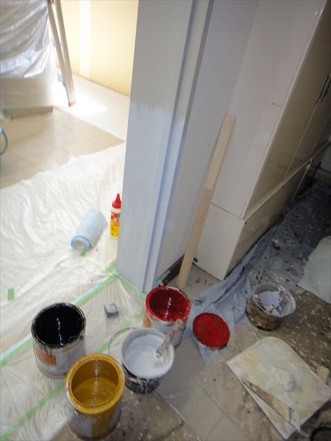 接ぎ木に下塗り塗装