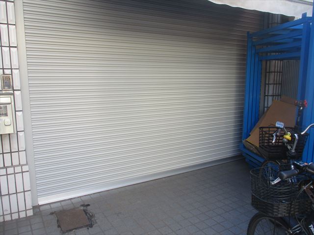 シャッター取り換え完了