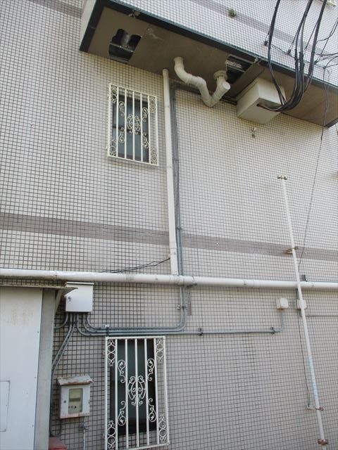 漏水修繕前の軒天井
