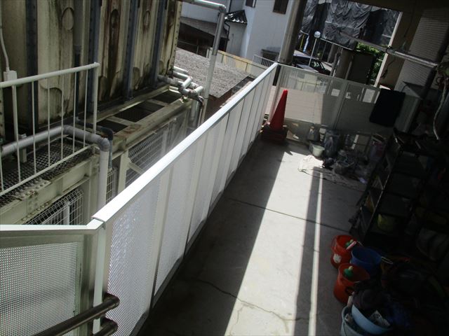 きれいになった手摺り柵